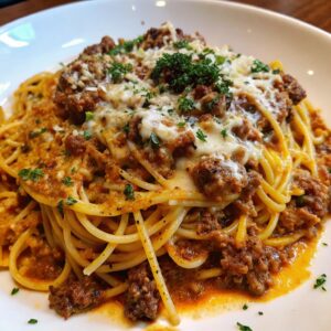Creamy Garlic Butter Spaghetti with Parmesan Beef