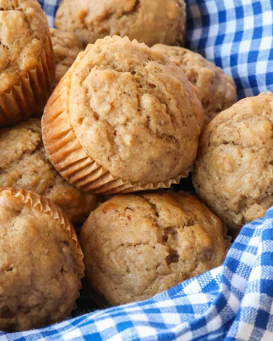 Applesauce Muffins
