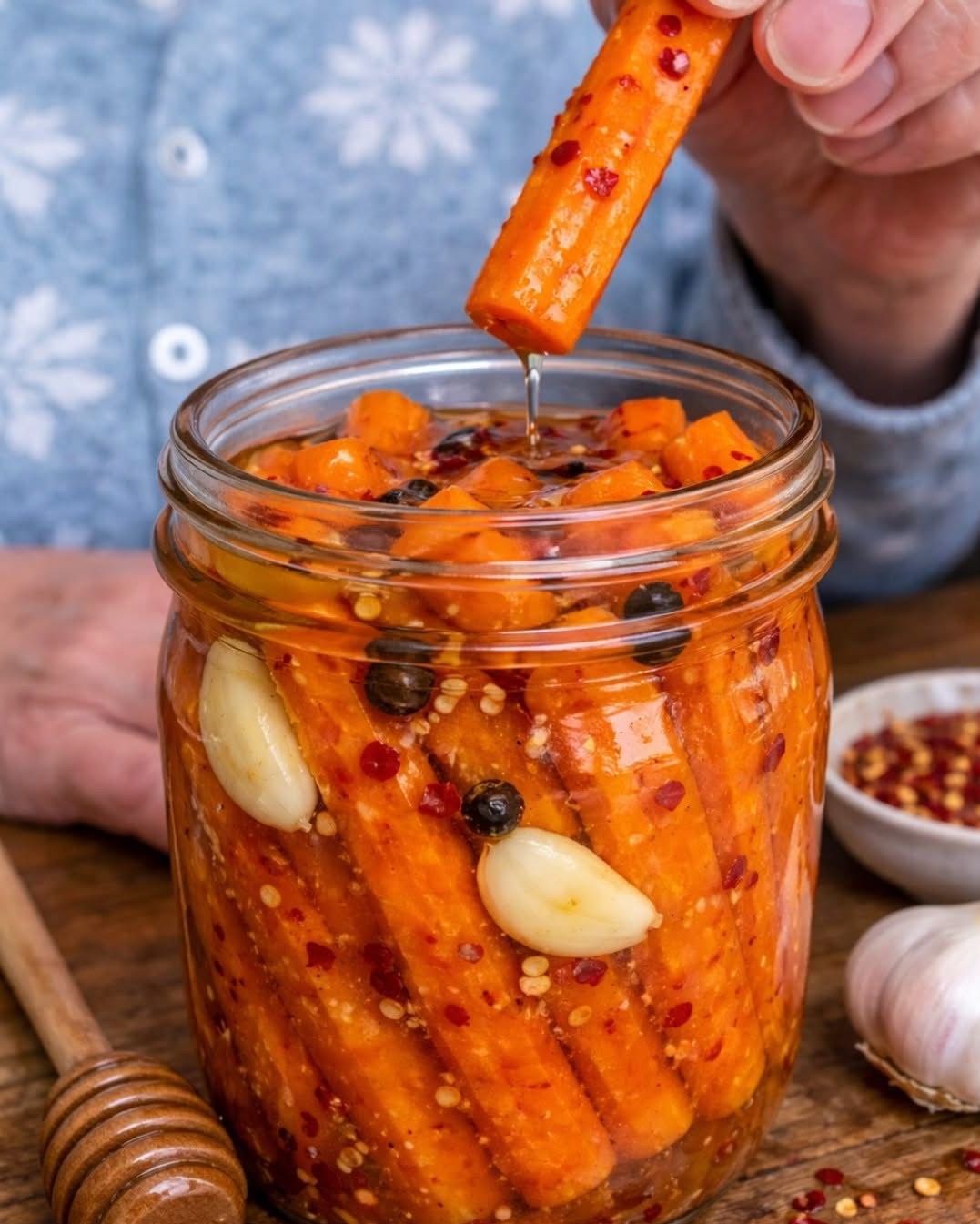 Hot Honey Pickled Carrots