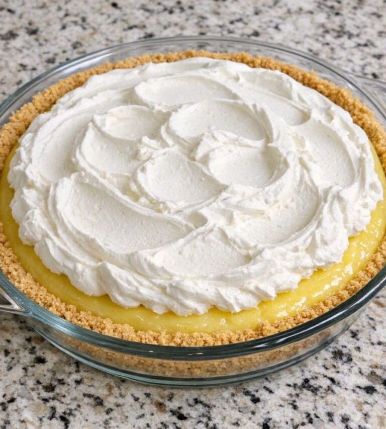 Lemon pudding pie