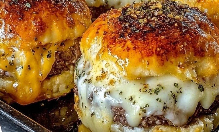 Garlic Parmesan Cheeseburger Bombs